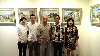 「邊城振輝-馬祖風景油畫個展」昨天於台北市市長官邸藝文沙龍粉墨登場,吸引包括議長陳貴忠夫婦及多位當地喜好藝文人士及民眾前往欣賞。(文:曹重偉/圖:陳振輝提供)