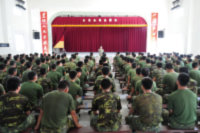 張副指揮官勉勵官兵,在期間充實自我。(圖/文:吳岳衡)