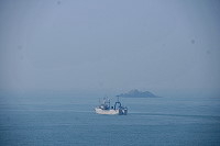 　台馬第3條海底光纖電纜近期要展開佈放，部份作業船隻已抵馬。（圖／文：陳鵬雄） 