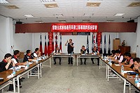 國民黨副主席曾永權昨抵馬與專職黨務幹部會面,宣布明年五合一選舉佈局及輔選啟動。(圖:邱竟瑋)