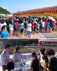 　配合「魅力四射多元文化嘉年華」活動，馬祖岸巡大隊舉辦人才招募，招募年輕人才攜手守護海上桃花源。（圖／文：曹重偉）