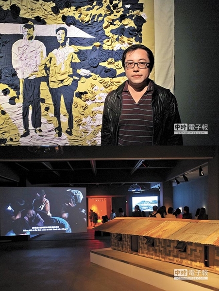 許家維的入圍作品《鐵甲元帥》系列。(記者潘罡攝)