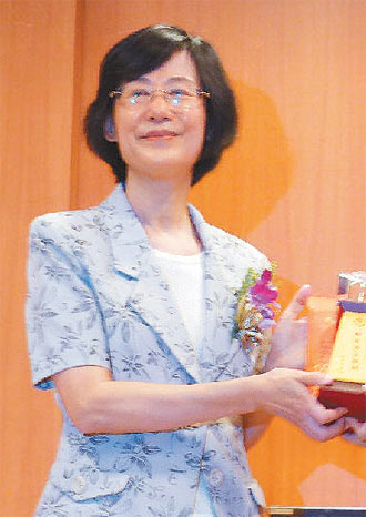 即將接任法務部長羅瑩雪昨第1次以福建省主席身分主持特殊教師表揚大會,也是最後一次。 (聯合報記者陳向鑫/攝影)