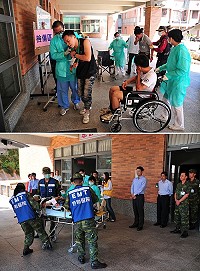 縣立醫院昨舉辦今年大量傷患處置演習,緊急處理分類並安排重大傷患後送,過程緊湊逼真。(圖/文:曹重偉)