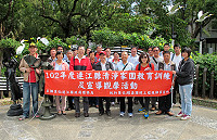 　為鼓勵民眾將節能低碳融入生活，並加強低碳永續相關教育，縣府環保局日前特別舉辦低碳永續家園暨清淨家園教育訓練及宣導觀摩活動，團員們收穫滿滿。（圖：縣府環保局提供）
