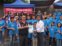 11月2日連江縣立仁愛國小美學技藝研習,以大鼓陣與陶笛遠征桃園八德,獲得旅台鄉親的感謝與歡迎。(圖:桃園縣馬祖同鄉會提供)