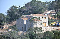 　芹壁半山五家村古厝重建完成，屋主打算未來要經營特色民宿。（圖／文：陳鵬雄）