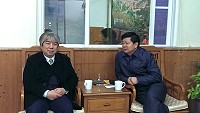 連江地方法院新任院長蔡新毅昨天下午拜會縣長楊綏生。(圖:連江縣政府提供)