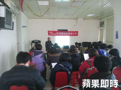 國稅局馬祖服務處租稅宣導。胡依北攝