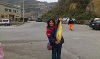 　今年1月北竿&#22338;里陳姓漁民拉網「中獎」1尾野生黃魚，鱗片金光閃閃，魚體均勻。 6斤野生黃魚賣到人民幣3萬。（圖：本報資料照片）