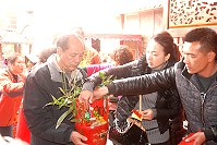 全村一起來熱鬧!(圖與文:張登傑、陳樂團)