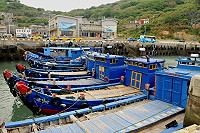 　行船走馬三分險，北竿「北海艦隊」賺的是血汗錢。（圖／文：陳鵬雄）