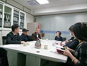 民航局召開商議離島旅台鄉親票價優惠協調會,馬祖文教協會理事長陳儀宇(左3)提出10個訴求,要求相關重視離島權益。(圖:馬祖文教協會提供)