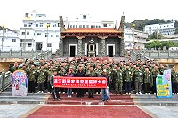 莒光鄉長柯玉官特別到場為弟兄加油打氣,感謝各位為莒光鄉的環境維護盡一份心力。(圖/文:梁漢祥)