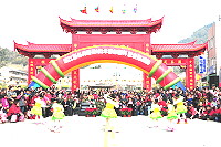 全村一起來熱鬧!(圖與文:張登傑、陳樂團)