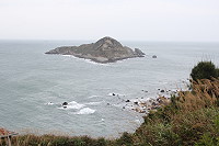 　探尋莒光海域的潮間帶豐富生態，2015莒光海洋觀光年規劃摩西分海（探尋犀牛嶼）活動，欲參加者請把握機會。（圖／文：林冰芳）