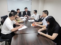 　立委陳雪生、議長張永江26日在立法院邀集陸委會、觀光局、移民署等相關單位開會，陸客中轉倍增計畫希望相關單位儘速完成行政程序。（圖：立委陳雪生國會服務處提供）