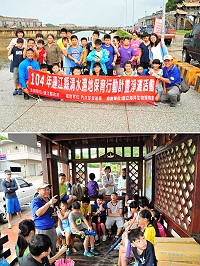 「手牽手、守護家園一起來」清水濕地淨灘暨生態教育活動昨天登場,特別結合介壽國小課外教學讓學子跨區淨灘,現場邀請海洋生物博物館助理研究員邱郁文解說濕地的重要性及濕地生態的豐富多元。(圖/文:曹重偉)