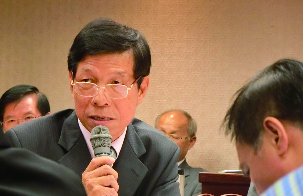 福建省政府秘書長李智雄5日列席報告福建省政府105年度預算編列情形。圖:楊淳卉/攝