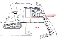 白沙港務大樓前方空地配合徒步區施工,今天起管制人車並調整行車動線。(圖:友土營造提供)