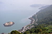 　環島北路橋仔至芹壁路段改善工程完成發包，結合自行車道等設施成為北竿最美海線景觀道路。（圖／文：陳鵬雄）