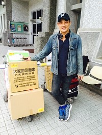 　東明相擔任2015馬祖觀光金像獎名人講座主講人，歡迎大家一起來參加，聽聽這位勵志演員分享他的故事。（圖：縣府觀光局提供）