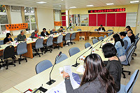 　總統、立委二合一選舉腳步接近，縣選委會召開第81次委員會議，由主委張龍德主持，會中主要進行4位立委參選人資格審查，均獲得通過將函送中選會審定成為正式候選人。（圖／文：曹重偉）