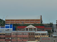 　東引鄉體育館是部隊兵工所建造，品質已經落伍，鄉公所、鄉代會都希望進行重建，以符合地方需求。（圖／文：陳其敏）