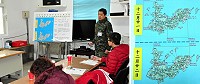 馬祖防衛指揮部南竿守備大隊104年萬和火砲實彈射擊將於12月21日、22日兩天先後於馬港、介壽、福澳等澳口舉行,軍方昨天特舉辦射擊說明會,強調此次射擊陣地已遠離村莊,故無震波影響,請鄉親放心。(圖/文:曹重偉)