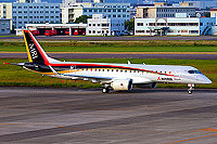 日本三菱公司研發區域型噴射機Mitsubishi Regional Jet,簡稱MRJ,今年11月首度試飛,可短場起降。(圖:摘自維基百科網站)