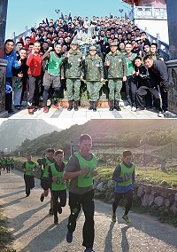(右圖)政戰主任陳少將及王參謀長,對南竿步兵連弟兄鑑測的精彩表現給予肯定。(左圖)北竿步兵連弟兄於三千公尺徒手跑步測驗中,奮勇向前。(圖/文:張岳文、林偉陞)