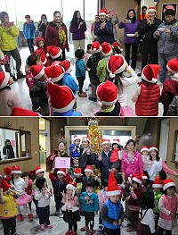 小天使幼兒園歡樂聖誕報佳音前往縣府,可愛模樣完全融化所有人的心。(圖/文:吳嘉榮)