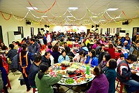 　東引鄉耶誕節圍爐活動，民眾踴躍出席。（圖／文：陳其敏）