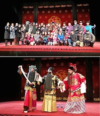 　近年大放異彩的「芹壁素人表演團」今年又準備給大家好看！昨起由導演王冠強帶領在台灣戲曲學院進行為期3天的密集訓練，鐵甲元帥神轎到場監督彩排，人神共創傳統京劇文化；今年預定4日29日至5月1日在南竿公開演出「龍鳳呈祥」、「秦香蓮」等戲碼，屆時歡迎鄉親踴躍欣賞他們的努力成果。（圖：連江縣政府文化局）