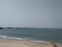 　東莒猛澳碼頭區外廓防波堤工程持續進行，日前第1座沉箱堤已經就位，還有4座沉箱需要放置，估計還要好幾個月才能完成。（圖：工務局）