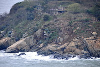 　橋仔至大坵人行步橋設計工作展開，包商正委外進行大坵端橋頭接點地質鑽探作業。（圖／文：陳鵬雄）