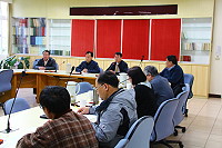 　縣長與農委會水保局座談會議昨天舉行，將提供山隴蔬菜公園及&#22338;里蔬菜區經費，協助芹壁及橋仔環境改善。（圖／文：吳嘉榮）