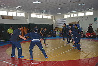 　馬祖高中學生在實作練習卡巴迪。（圖／文：楊凱棻）