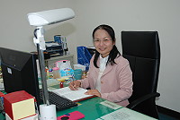 　工作認真的馬祖氣象站主任蕭美菁。（圖／文：楊凱棻）