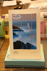 　文創藍眼淚。（圖／文：吳嘉榮）