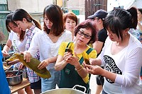 　婦女會辦理「粽在養身」研習活動，教你如何親手包養生傳統粽，讓端午節吃粽更健康。(圖／文：宋幸儒、曹以鋒)