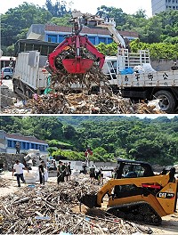 地區久為海漂垃圾所苦,縣府環保局特別引進淨灘專用的履帶鏟裝車及四爪車投入淨灘工作,使淨灘工作事半功倍。(圖/文:曹重偉)