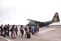 　C130軍機支援馬祖疏運，不限飛行架次直到所有滯留旅客疏運完畢。（圖／文：馮紹夫）