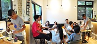 55據點昨天舉辦世界咖啡分享會,4款咖啡帶著參加民眾品味世界。(圖/文:馮紹夫)