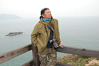 外號「黃鼠狼」的王武郎今年4月以徒步方式環馬祖島12天,圖為行腳大坵島。(圖/本報資料室)