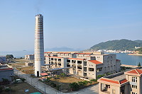 　昨日上午南竿地區發生短暫停電，約1200用戶受影響；珠山電廠表示，機組發電量仍有餘裕，將盡快查明故障原因。（圖／文：馮紹夫）