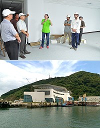 福澳行政旅運大樓邁入最後完工階段,縣長劉增應在工務局、建商陪同下了解大樓工程進度。(圖:陳鵬雄、馮紹夫)