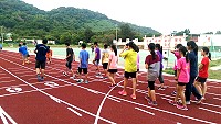 塘岐運動場完成了全新PU跑道,運動員與教練口碑都很好。(圖/文:陳鵬雄)