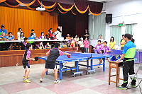 　縣運桌球第3天賽事，國中組中山國中全勝奪冠，軍中組莒光區奪冠，今日國小組中正、介壽上演冠軍戰。（圖／文：馮紹夫）