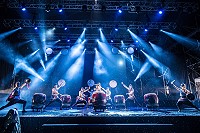 　馬祖秋慶大壓軸「媽祖昇天祭」系列活動將於8日起登場，有別於以往的晚會型態演出， 9日當晚將邀請國內知名十鼓擊樂團首度來馬獻藝，盛況可期。（圖：十鼓擊樂團）